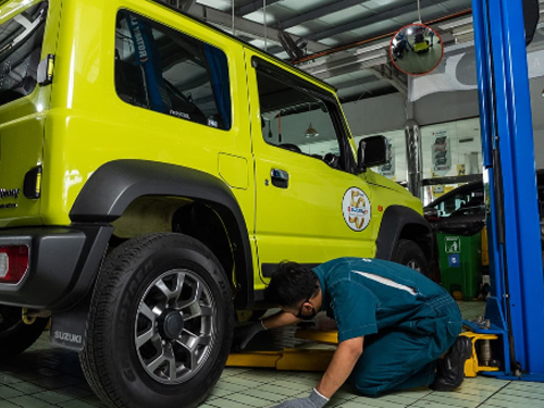 pengecekan mobil saat perjalanan jarak jauh