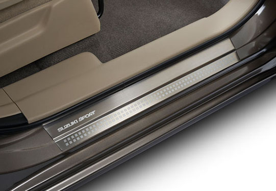 Eksteriro Ertiga 7