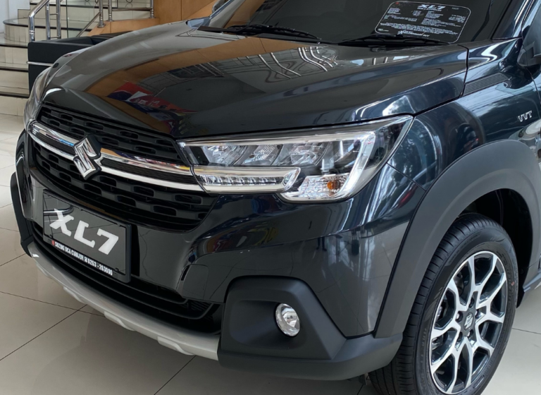 Penyebab Lampu Mobil Redup
