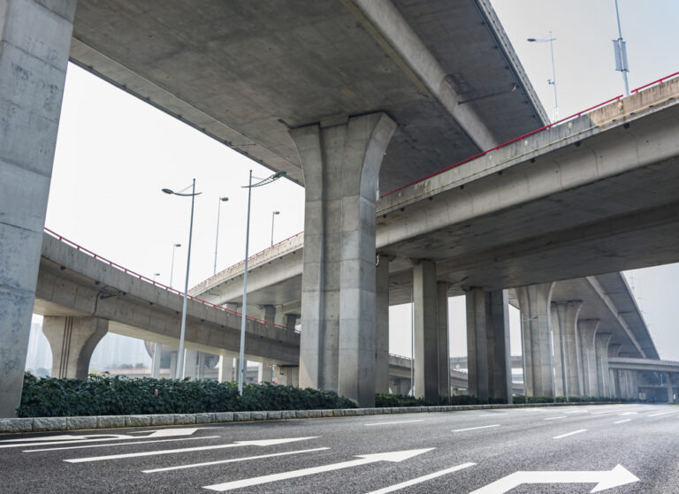 Peningkatan Infrastruktur untuk Mengatasi Peningkatan Lalu Lintas di Jalan Raya